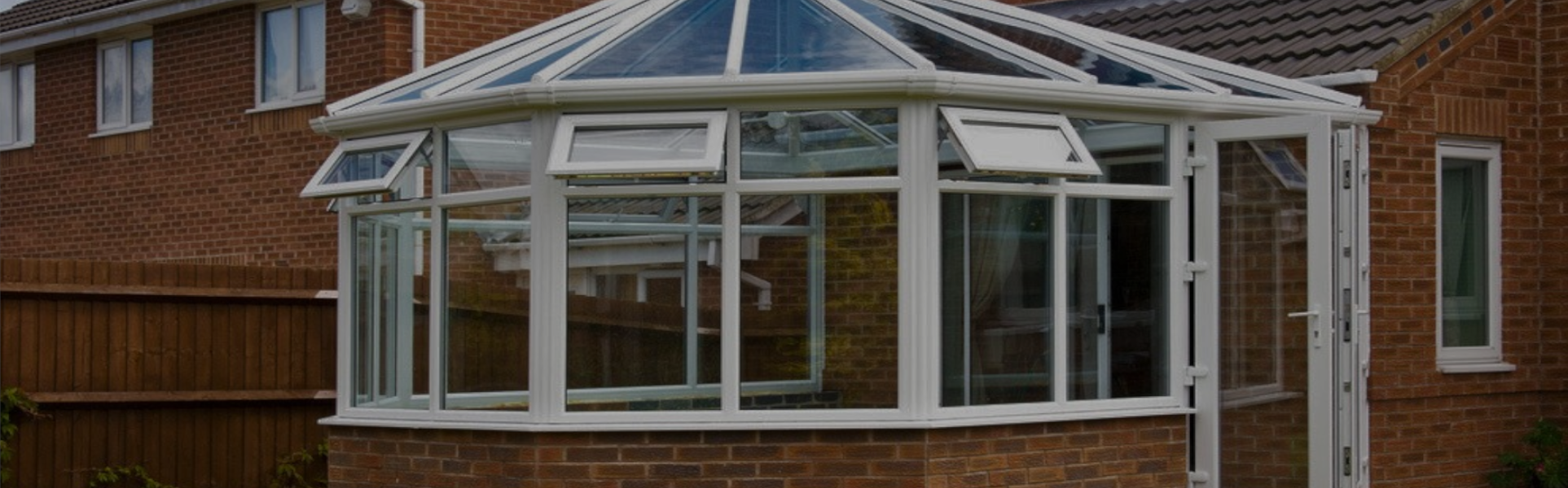 Slider, Glaziers in Holloway, N7